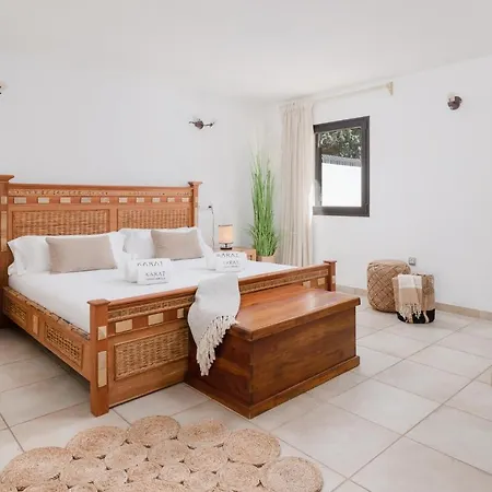 Karat Atlantida Willa