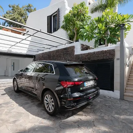 Villa Karat Atlantida *