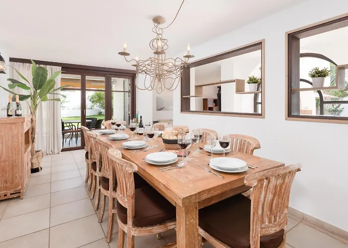 فيلة Karat Atlantida