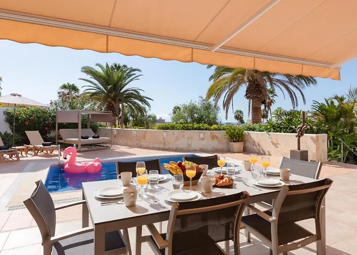 Karat Atlantida * بلايا ذي لاس أميريكاس