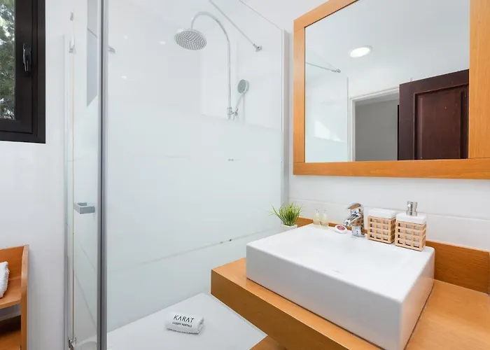 Karat Atlantida Vila Playa de las Americas (Tenerife)