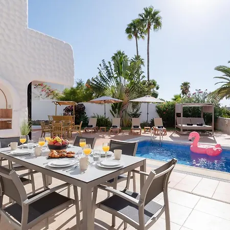 Karat Atlantida Villa