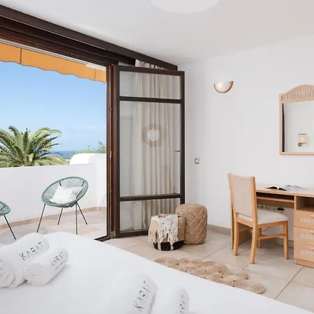 Villa Karat Atlantida *